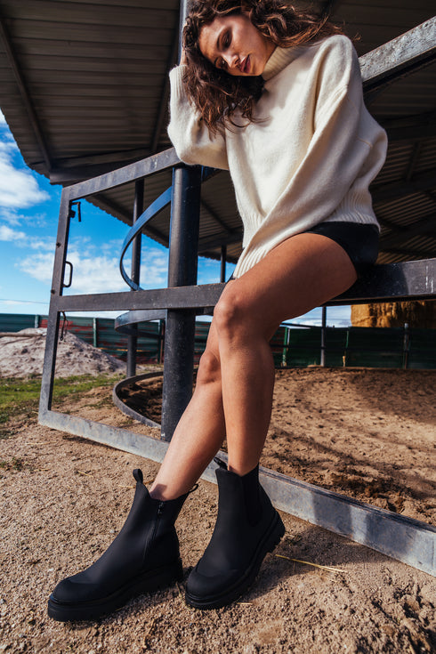 Botins Chelsea para mulher pretos Debbie