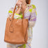 Mala tote de pele lisa de mulher castanha primavera Stella