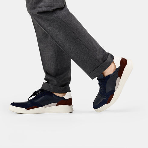 Sapatilha desportiva de homem com atacadores azul Zaid